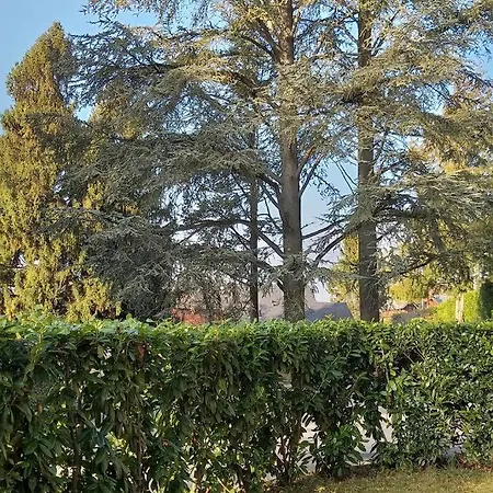 La Dépendance Du Château De Triviers. Challes-les-Eaux